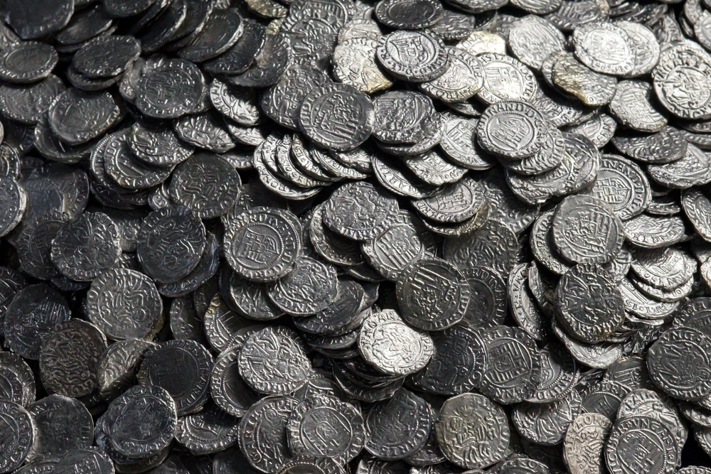Read more about the article The History Of Silver: The Metal That Built Economies, Crossed Oceans, and Refuses to Be Forgotten